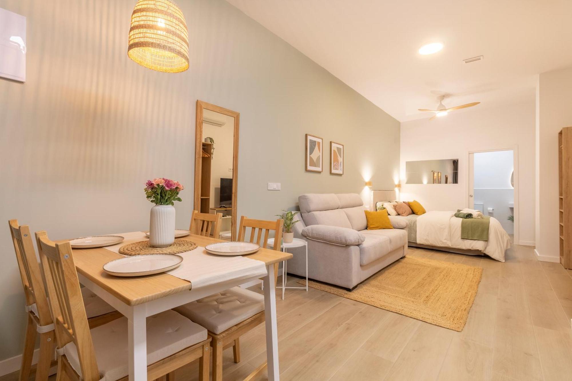 Paradise - Comodo Y Acogedor - Conectado Con Aeropuerto, Playa Y Centro Apartment Valencia